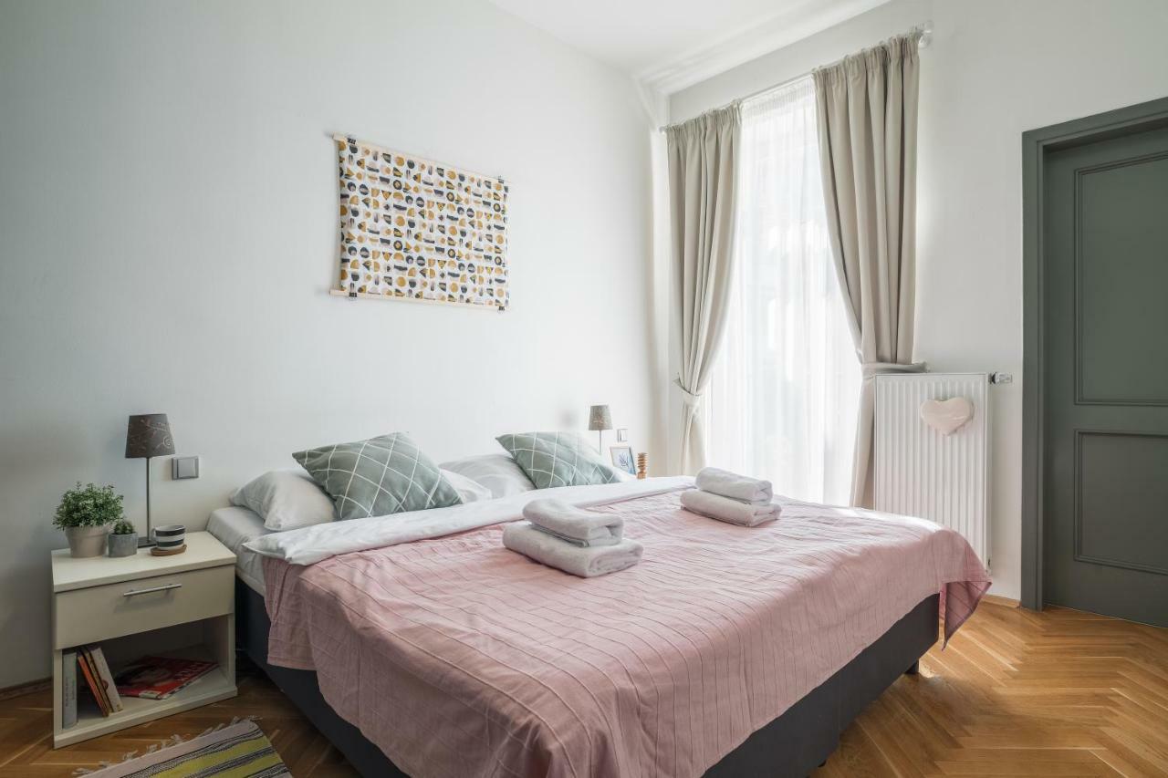 Art Apartments Prague II Esterno foto