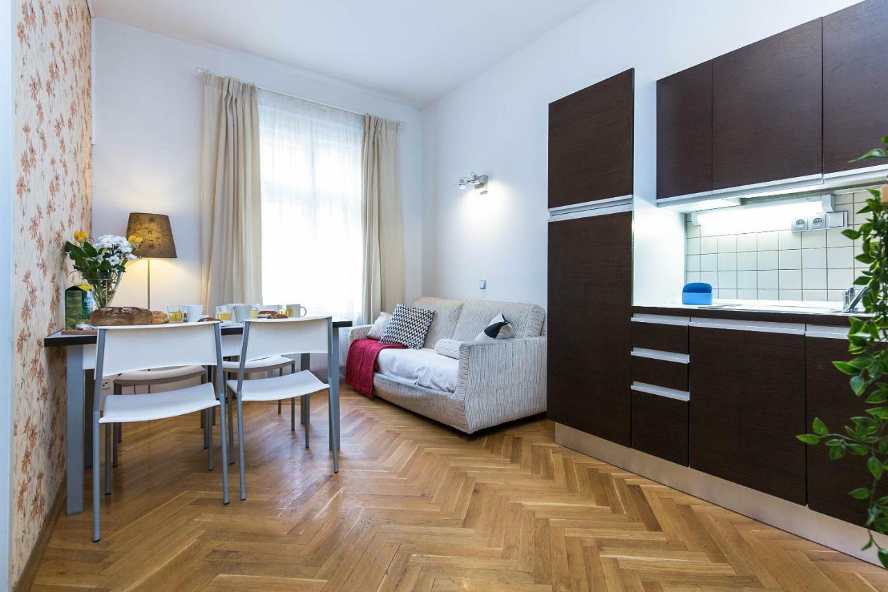 Art Apartments Prague II Esterno foto