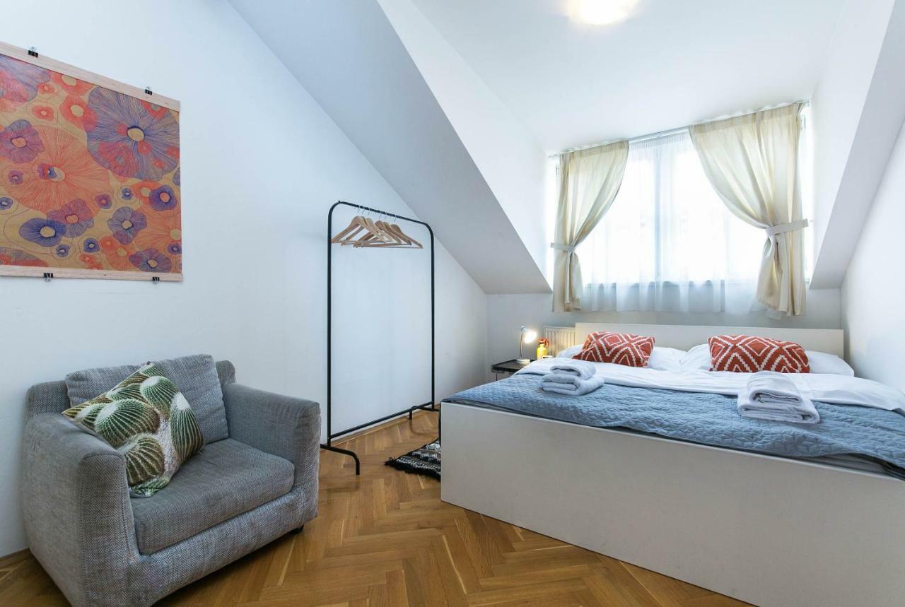 Art Apartments Prague II Esterno foto