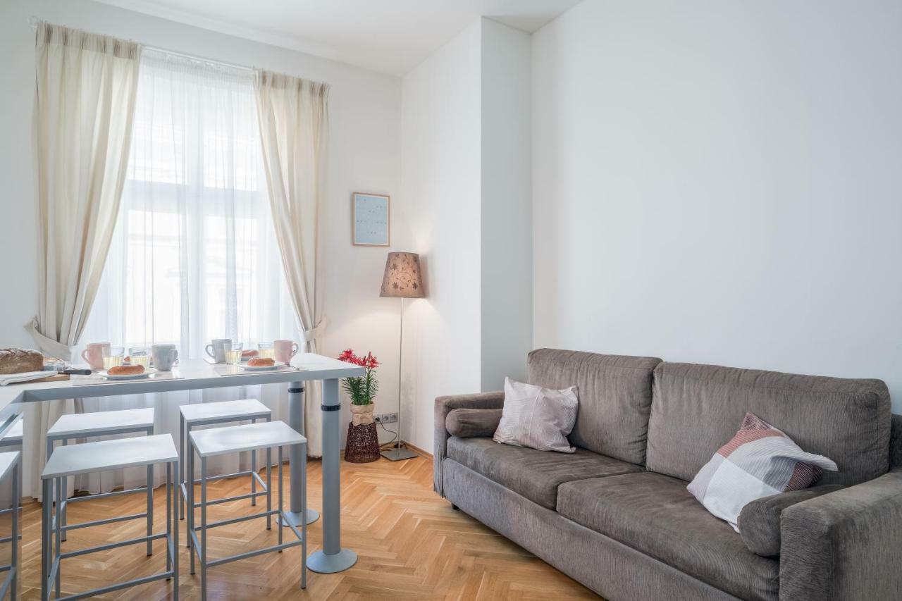 Art Apartments Prague II Esterno foto