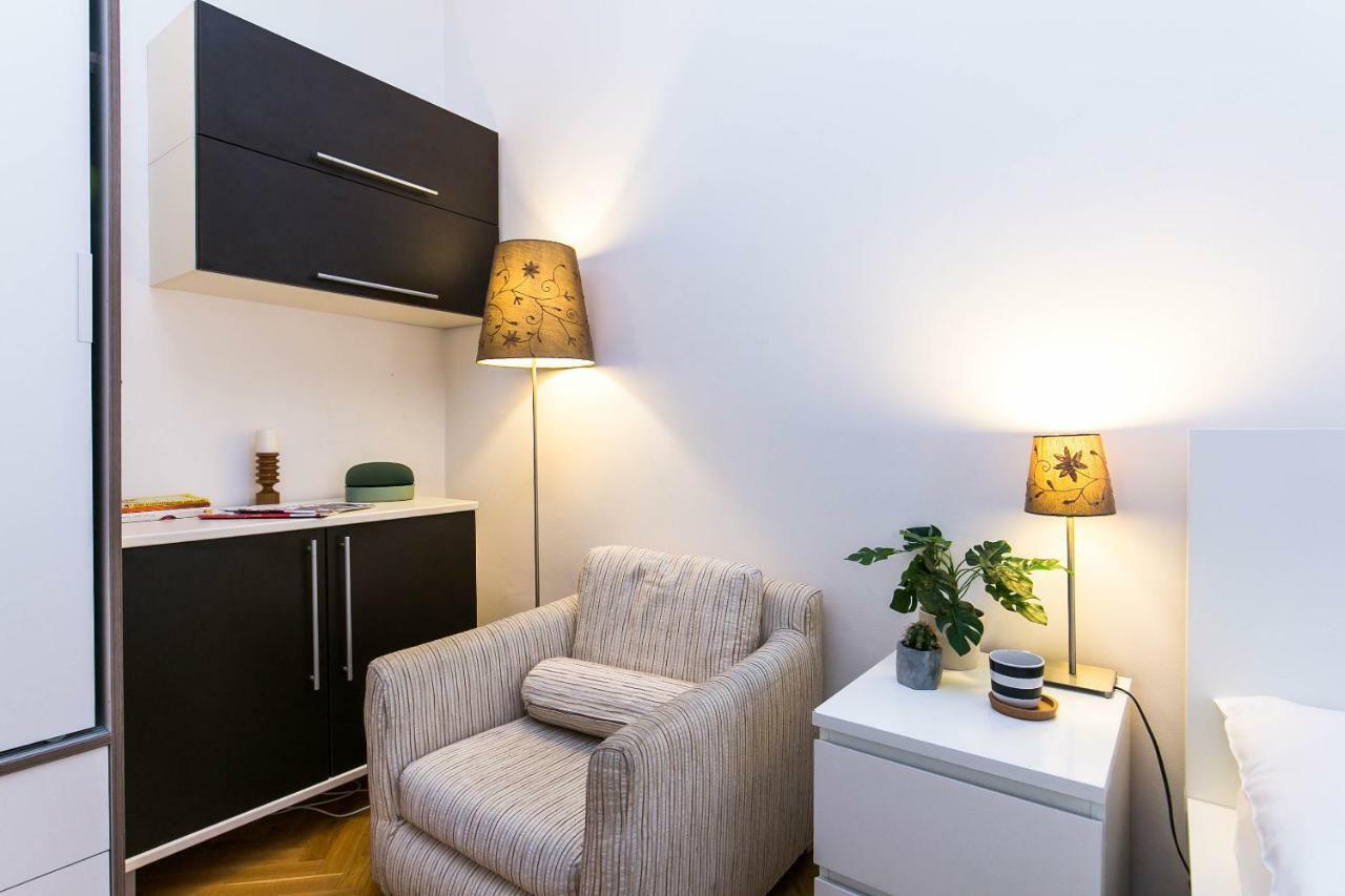 Art Apartments Prague II Esterno foto