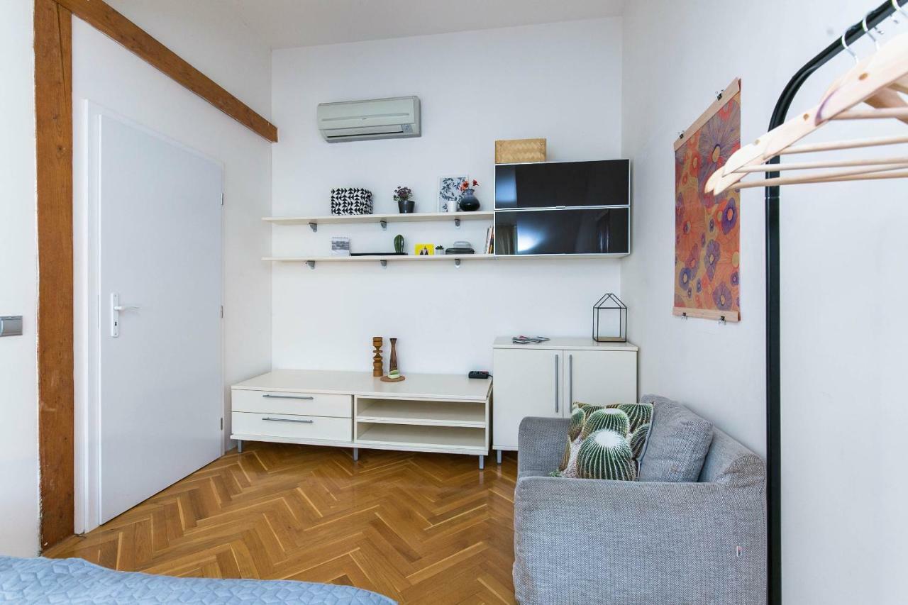 Art Apartments Prague II Esterno foto
