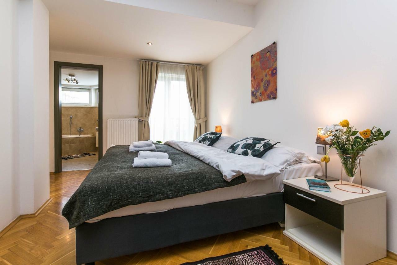 Art Apartments Prague II Esterno foto